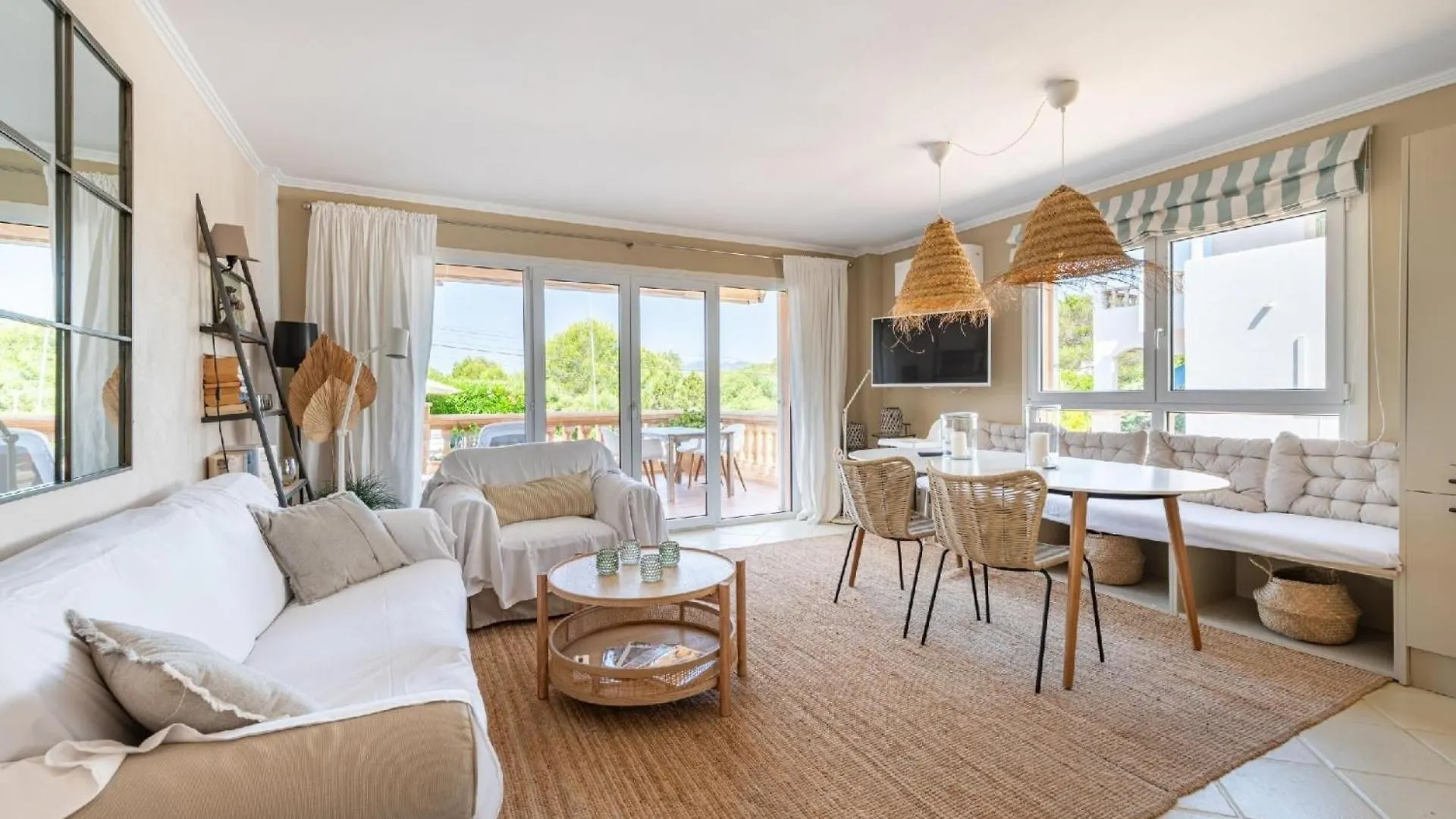 Ferienwohnung Fuer 4 Personen Ca 168 Qm In Portocolom, Mallorca Suedostkueste Von Mallorca Portocolom  Spanien